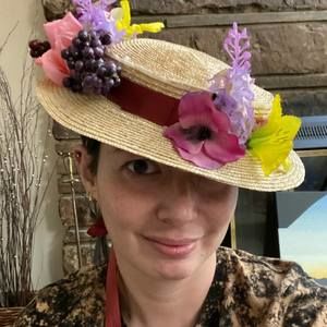 Meet your Posher, Elana